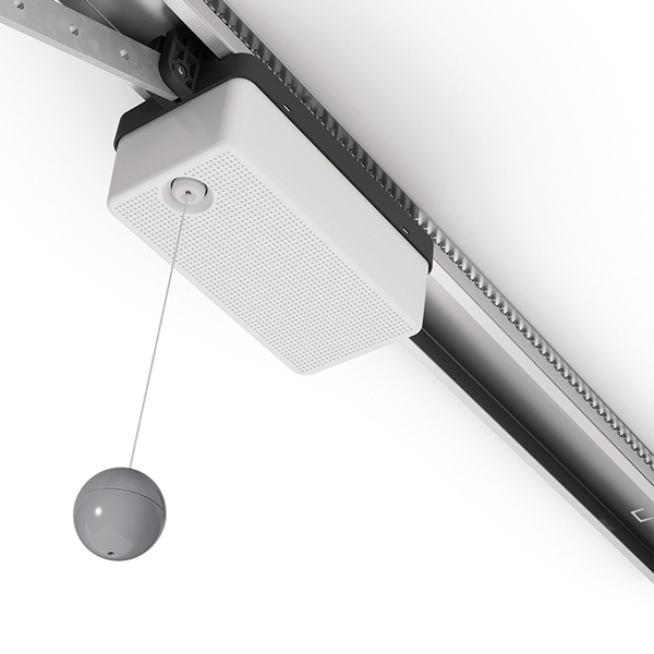 上翻式电动车库门